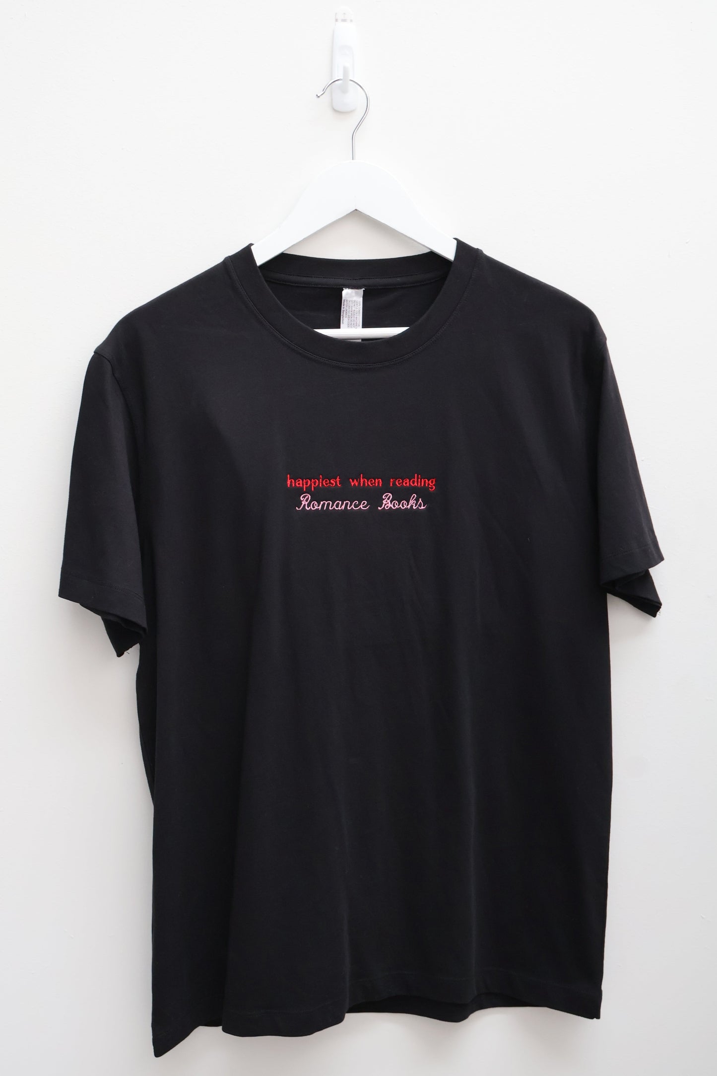 Happiest When Reading Romance - Size M