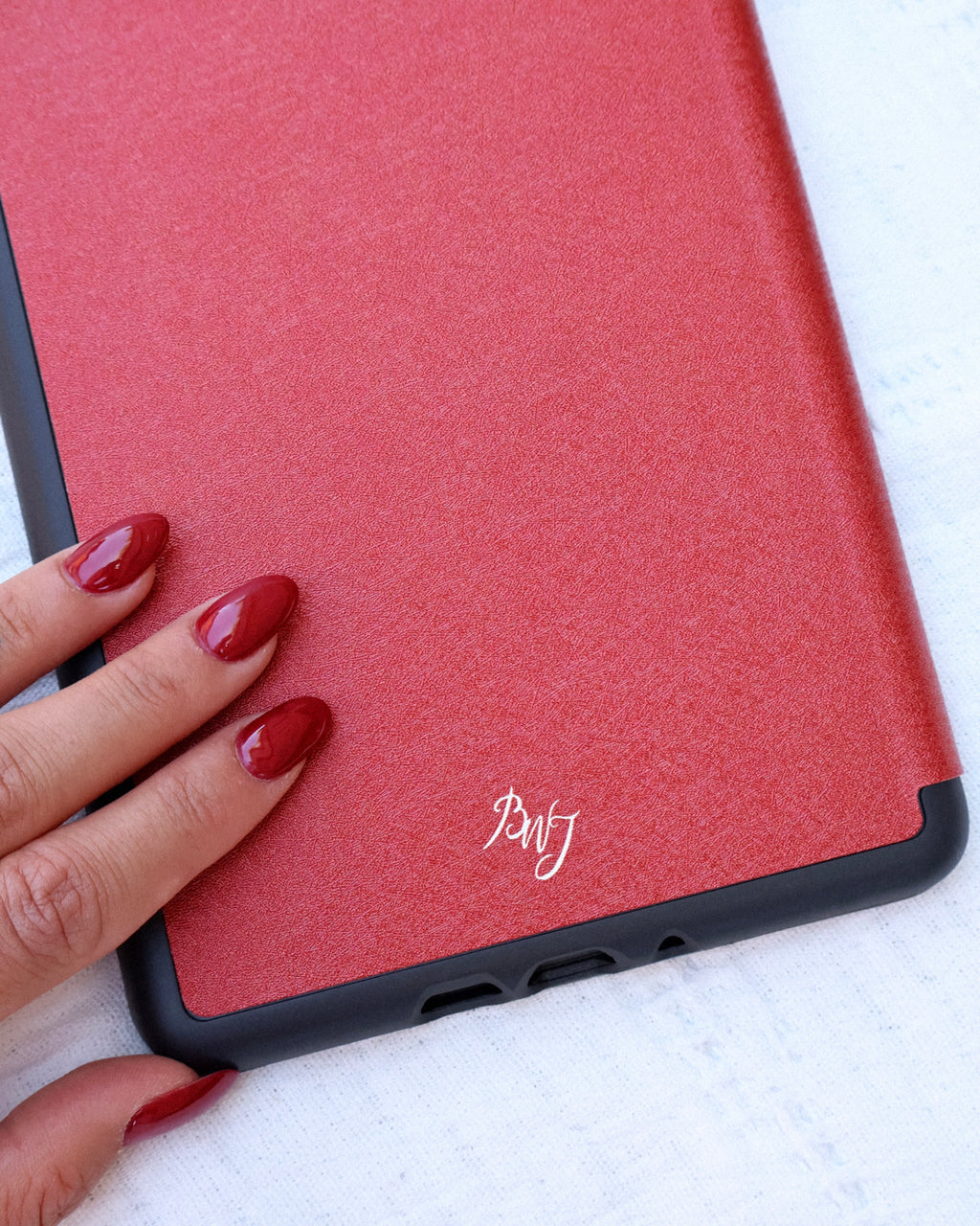 Swans In Love Kindle Case