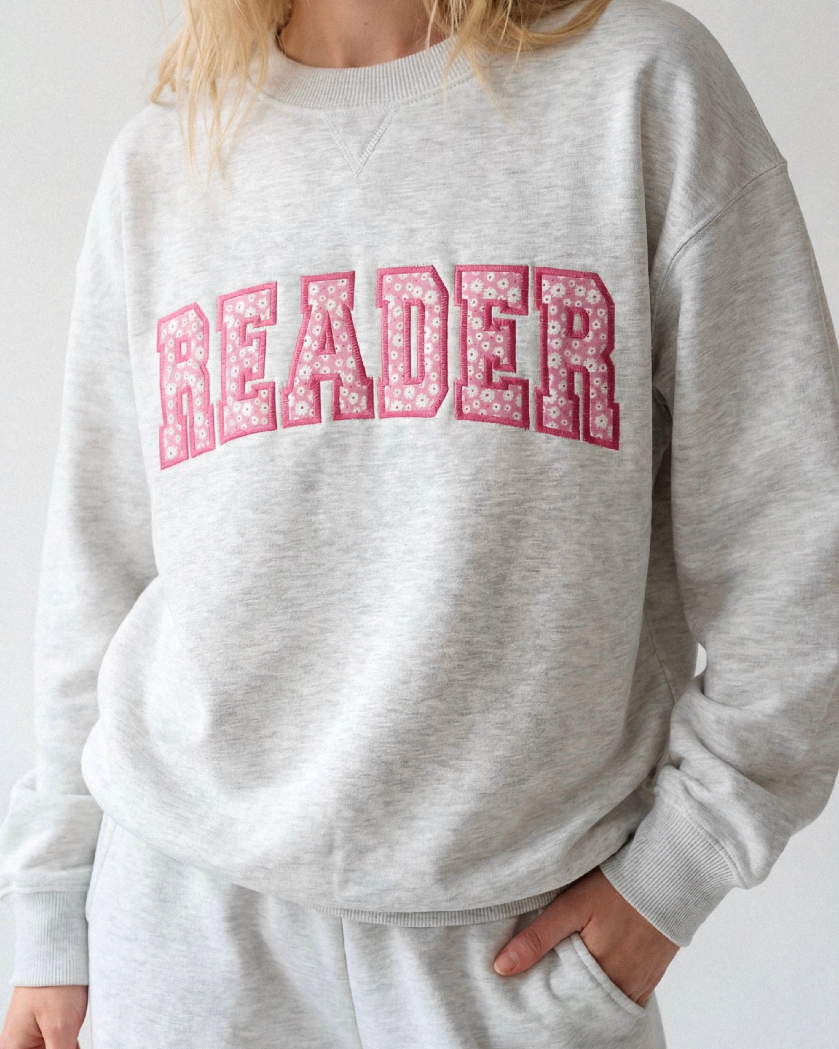 Limited Edition / Floral Appliqué Reader Jumper