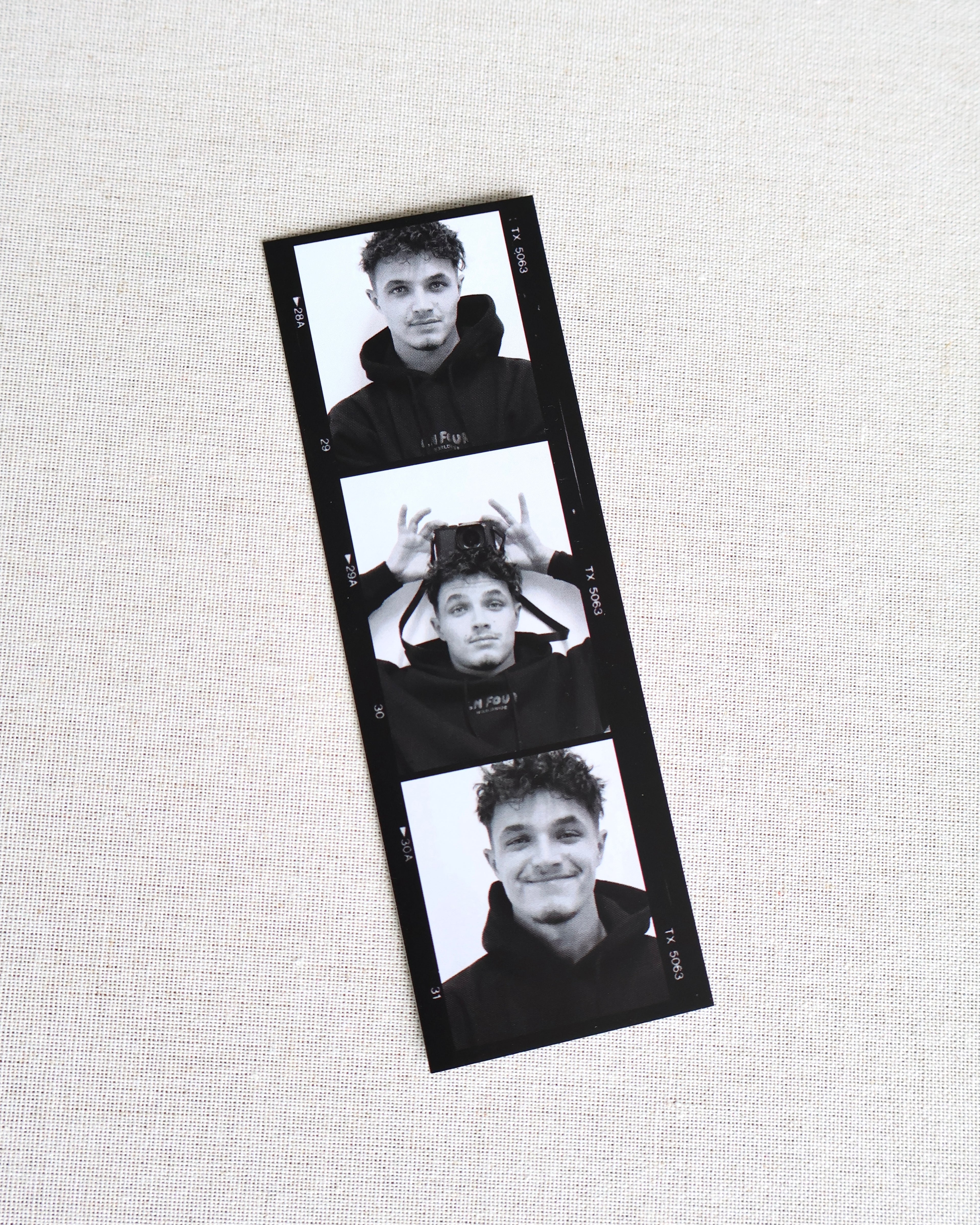 Lando Bookmark