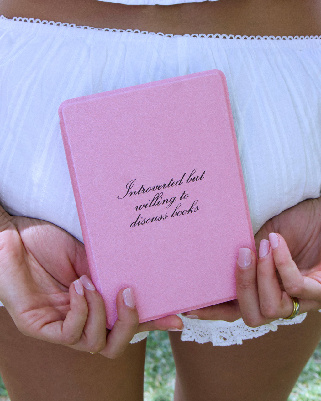 Introverted But Willing To Discuss Books Kindle Case