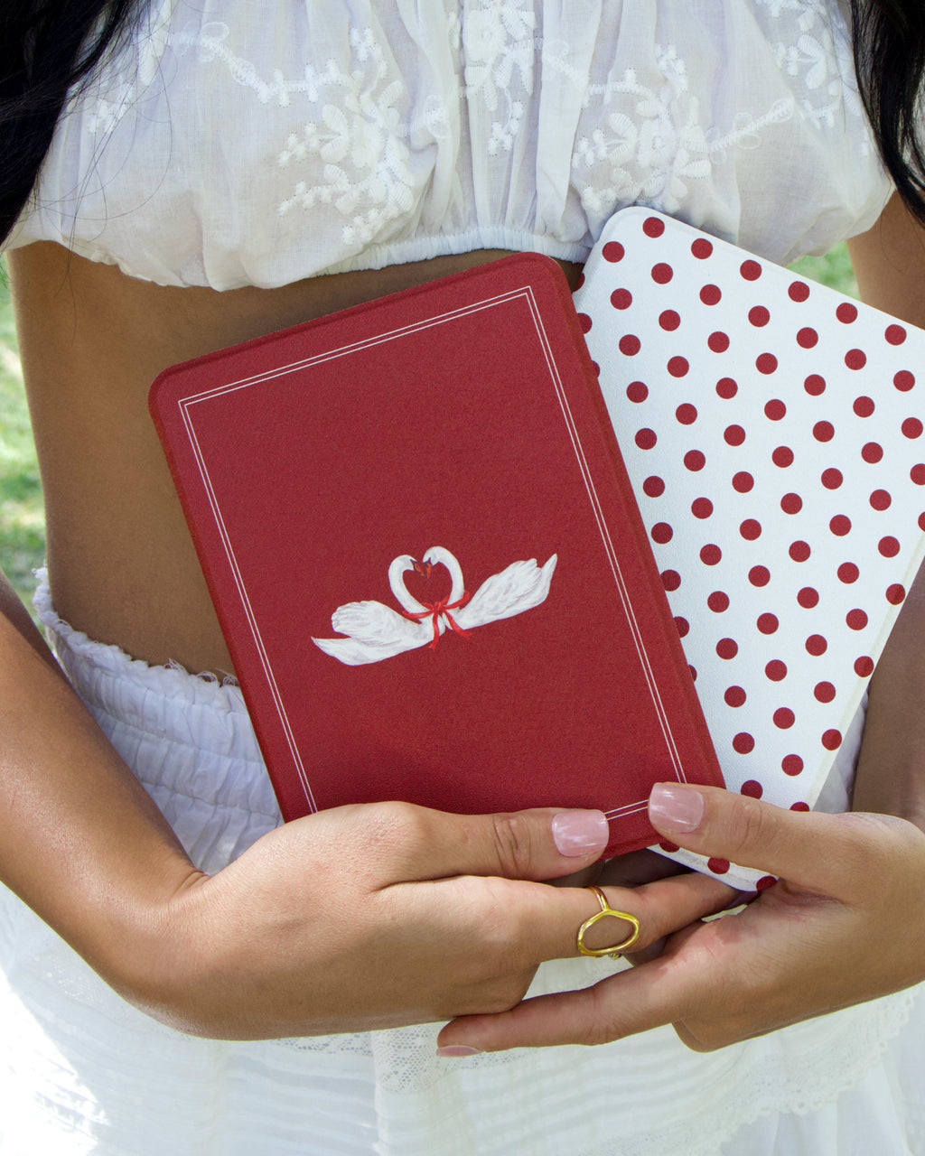 Swans In Love Kindle Case