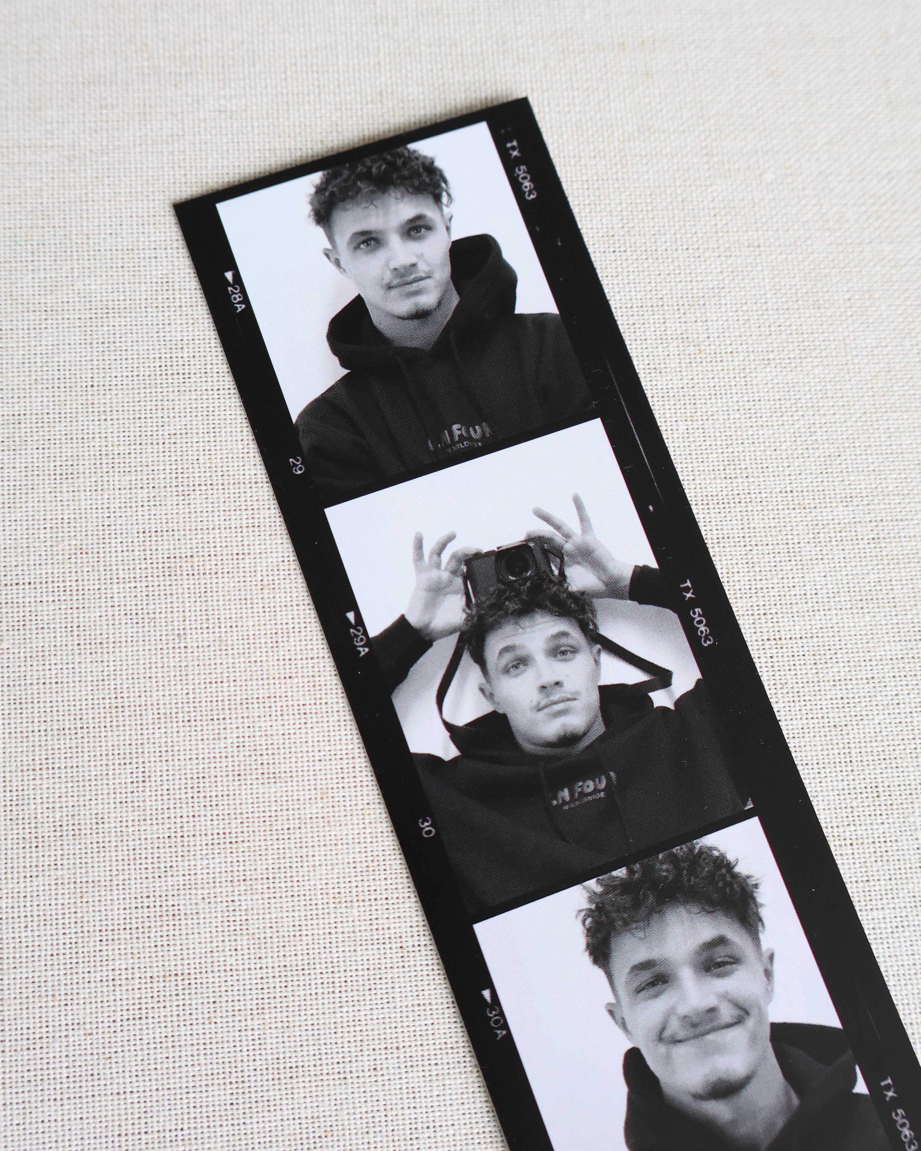 Lando Bookmark