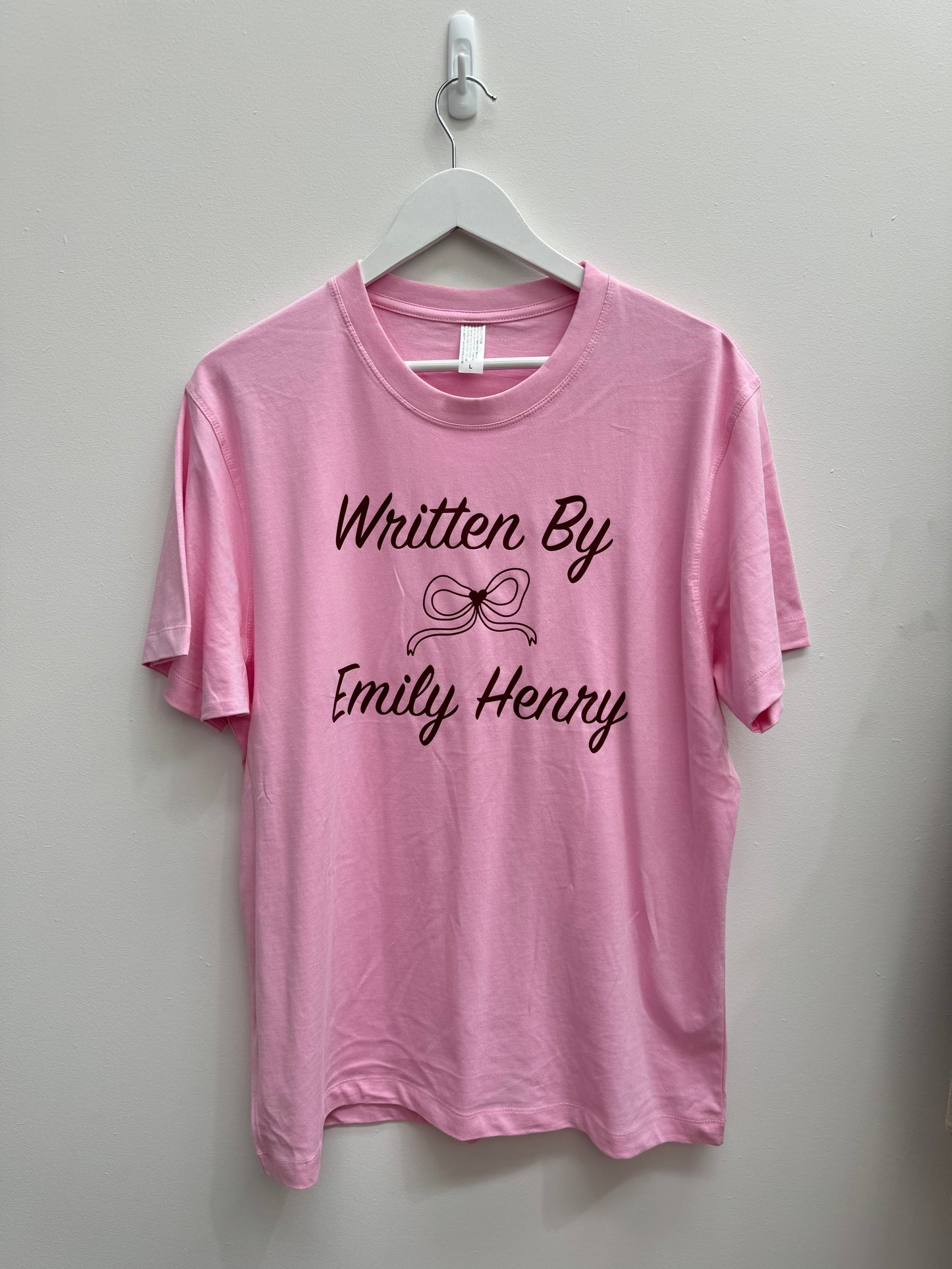 Emily Henry - Size L