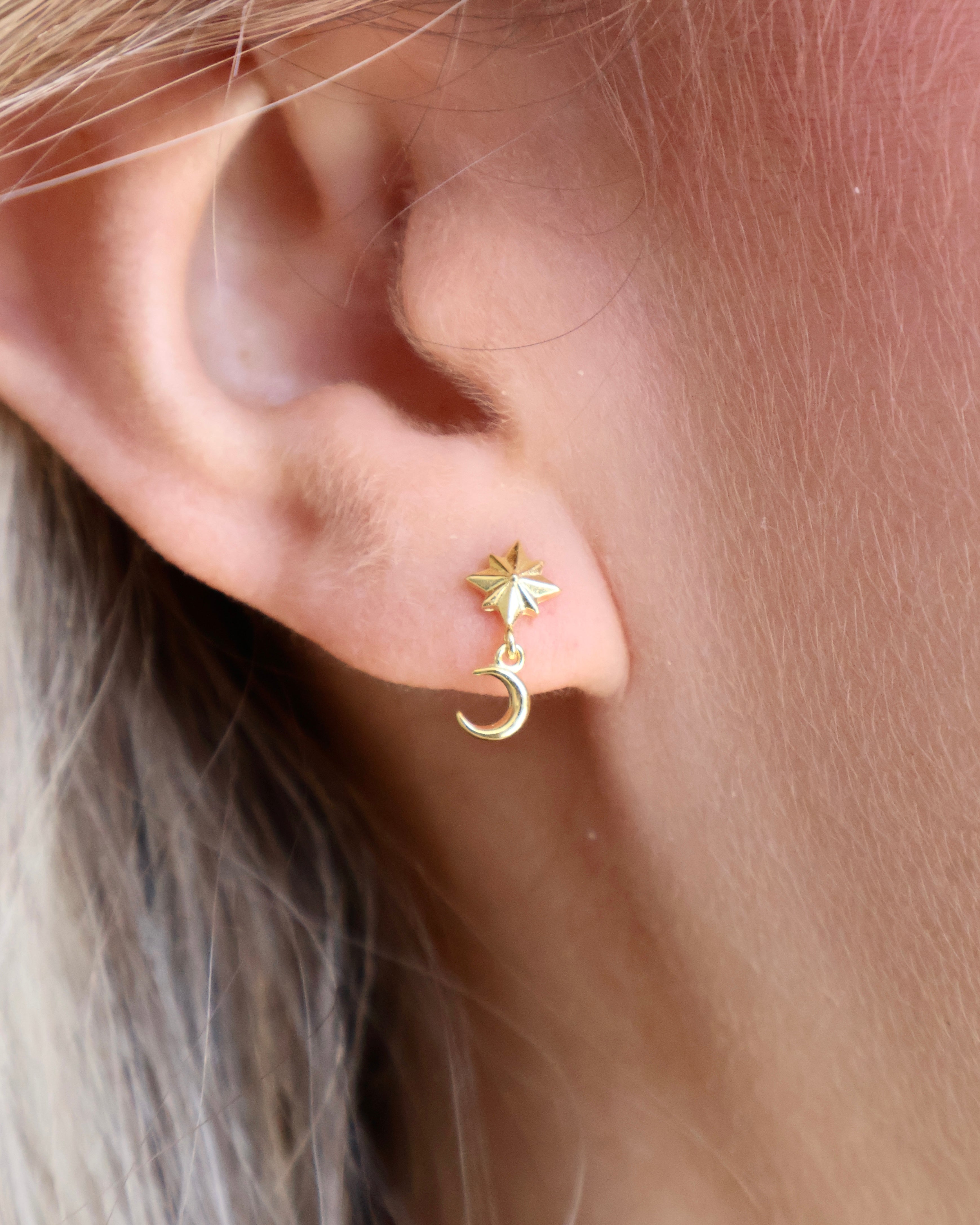 Velaris Studs